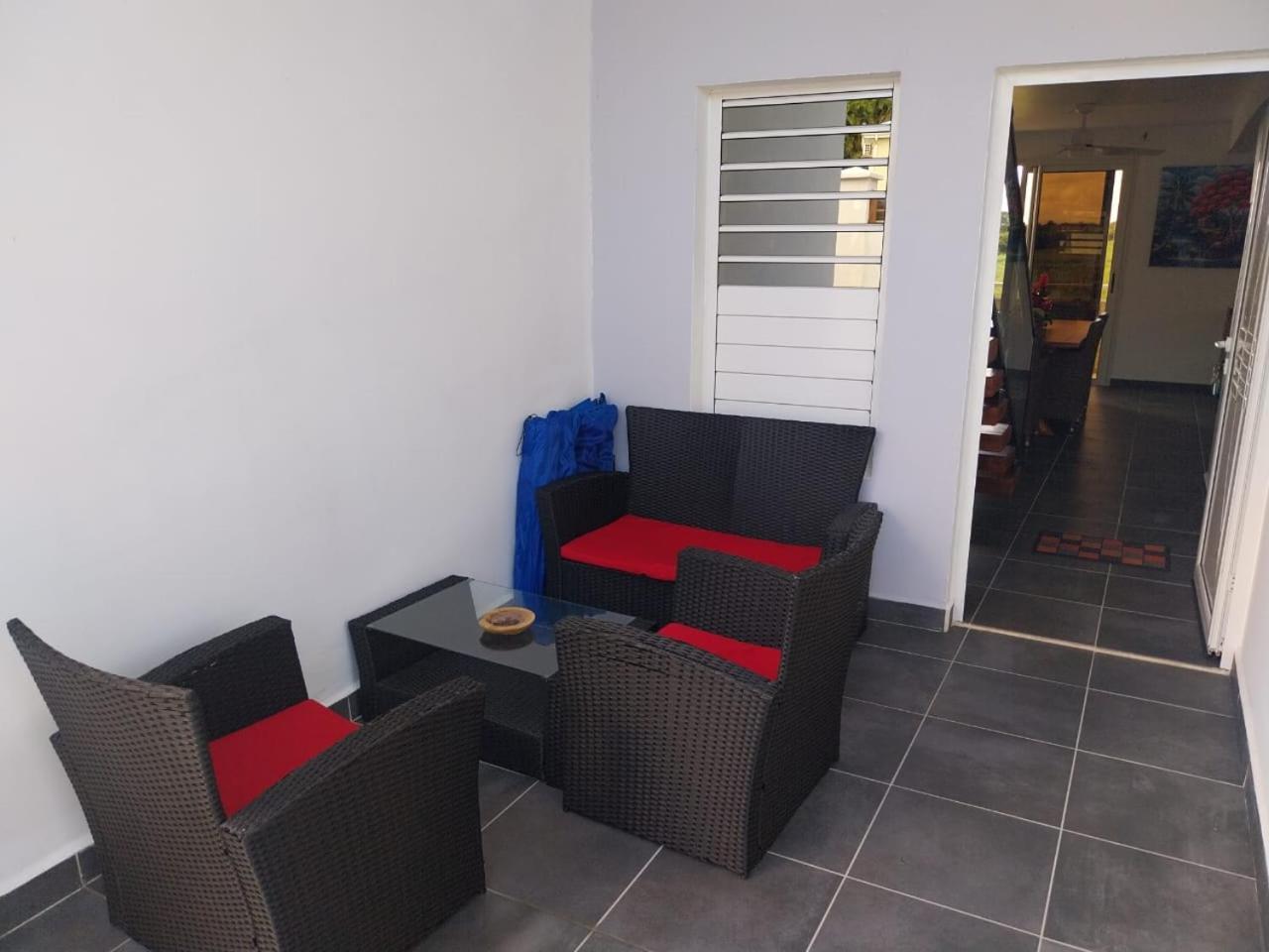 Appartement L'Eden De Josephine à Le Moule Extérieur photo